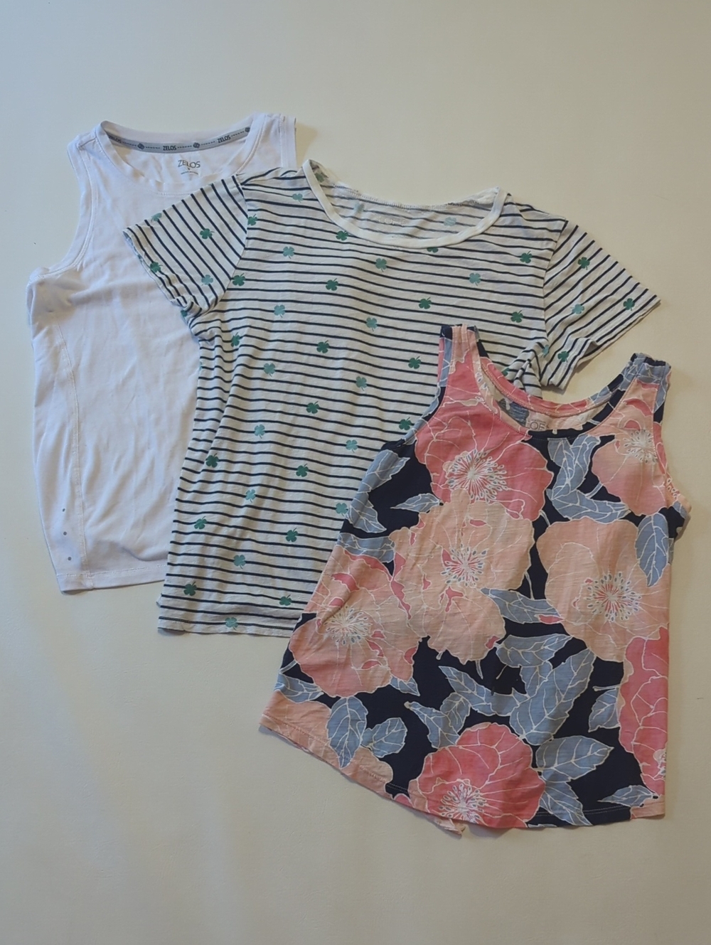 ❤️ Free With Purchase ❤️ Ann Taylor Zelos T-shirt Bundle - USED Shirts